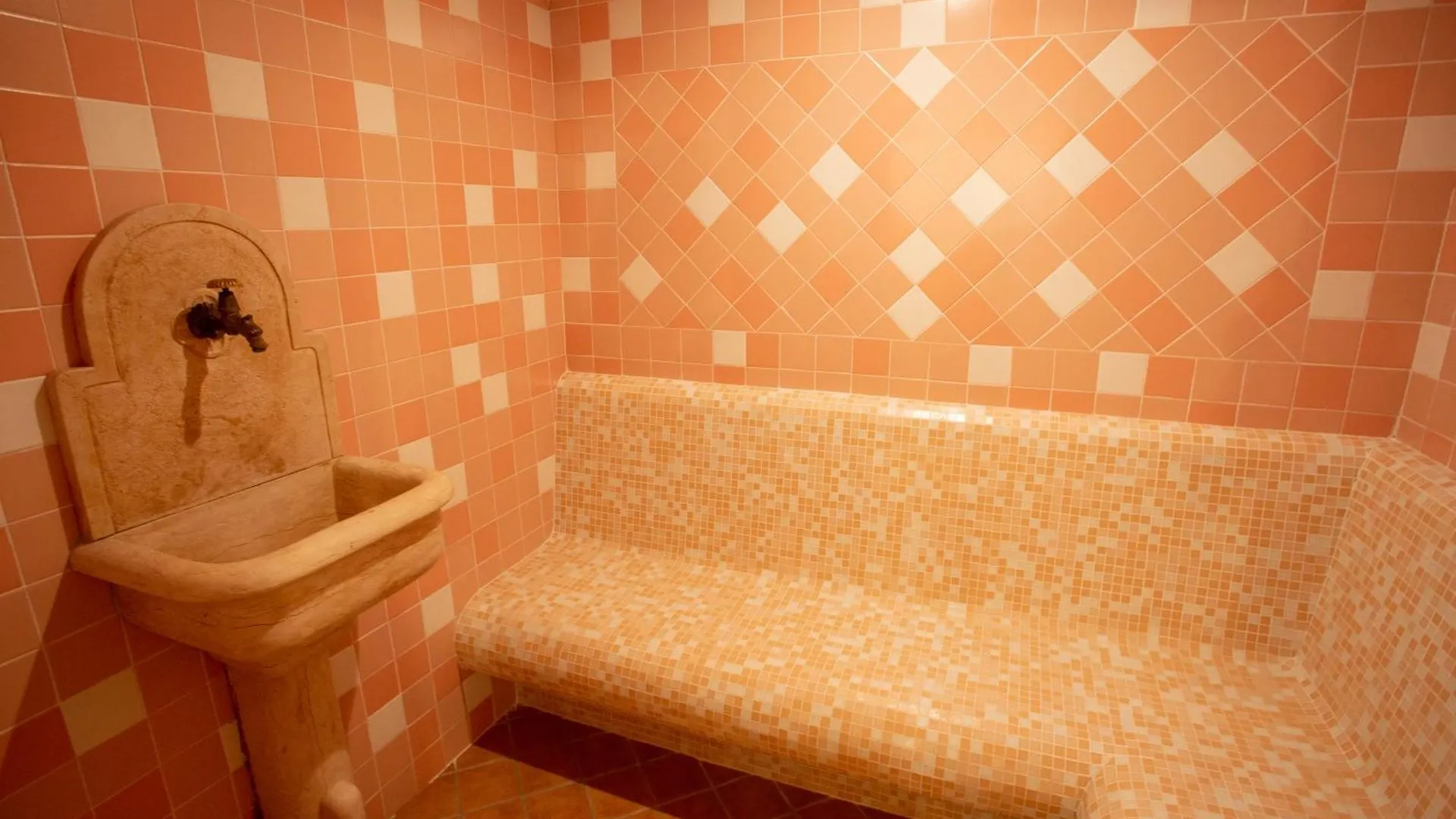*** Aparthotel Residence Alesi Malcesine Italy