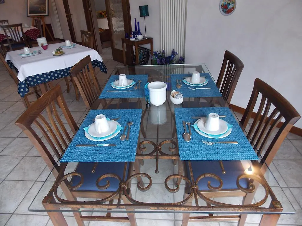 Residence Alesi Malcesine 3*,  Italy