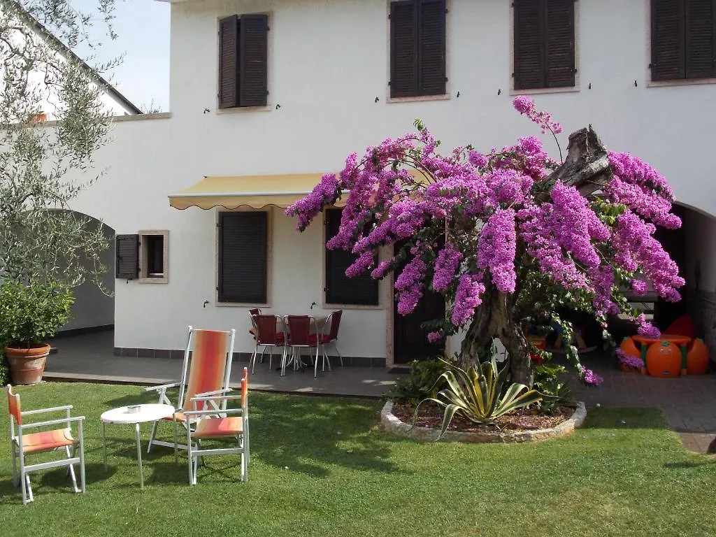 *** Aparthotel Residence Alesi Malcesine Italy
