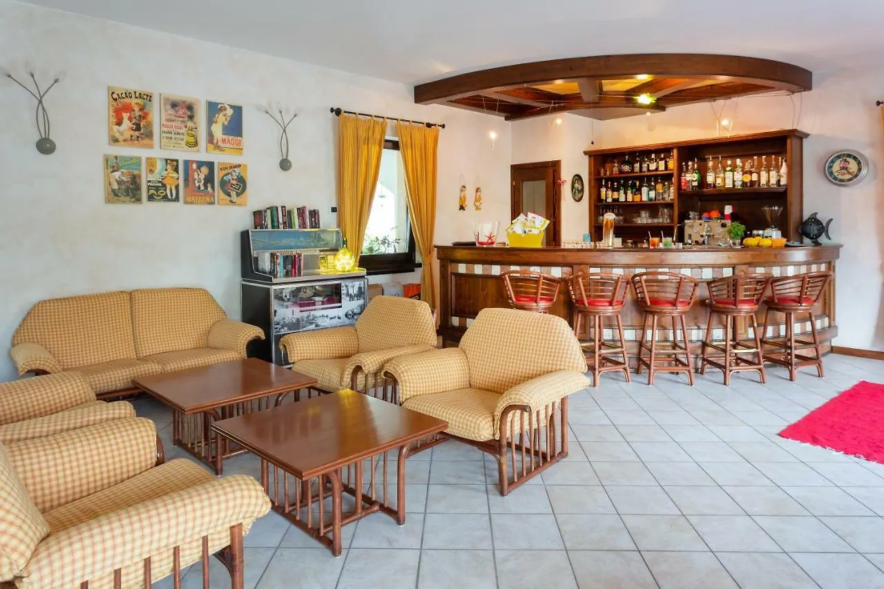 Residence Alesi Malcesine 3*,